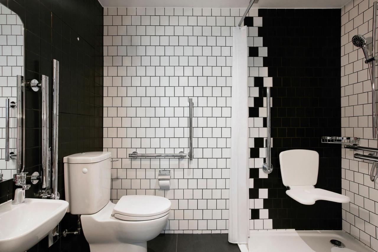 Moxy Manchester City Bagian luar foto